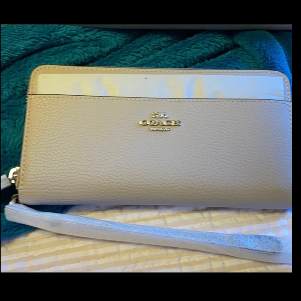 Coach Accordion Zip Wallet-Grey Birch/Silver